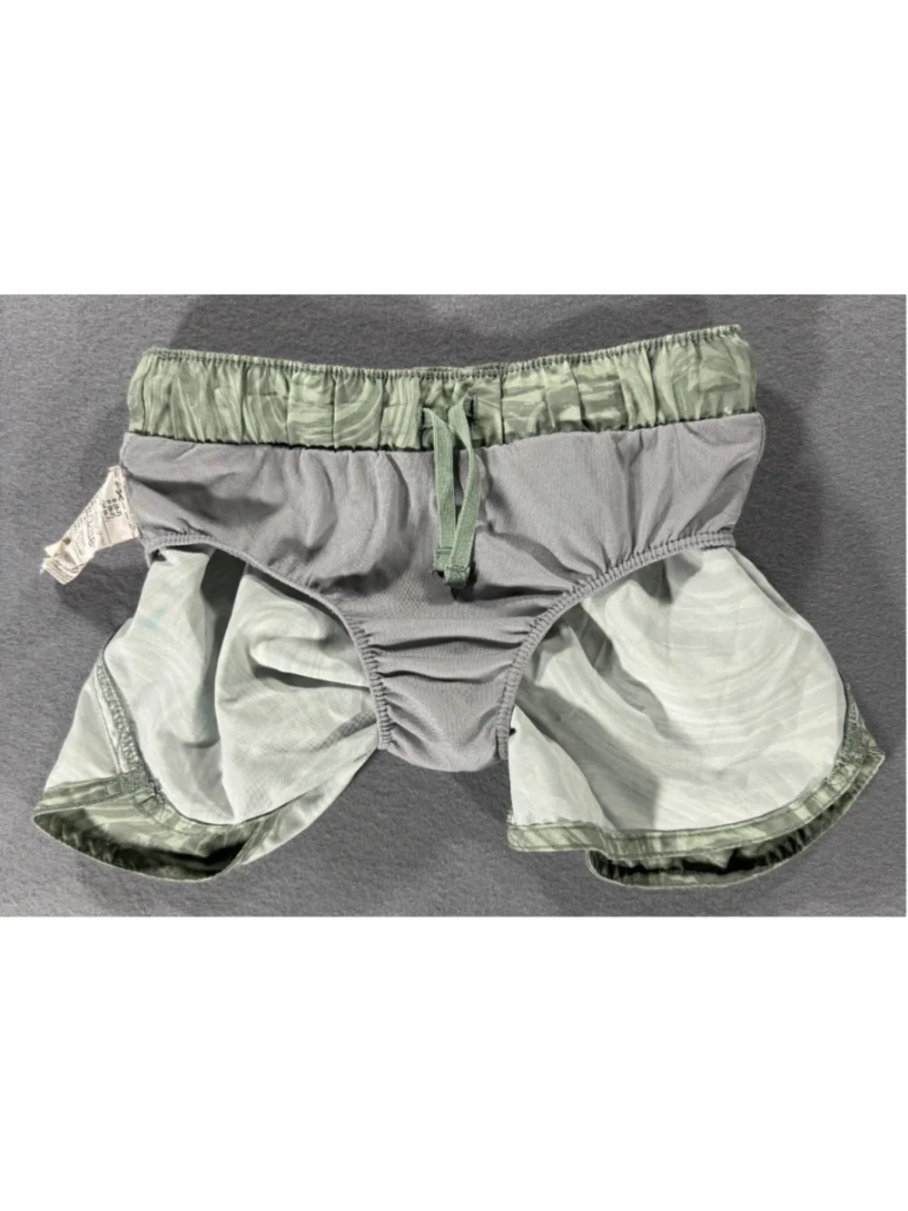 Old Navy Active Girls Green Patterned Shorts with Internal Liner Go-Dry Cool 6-7